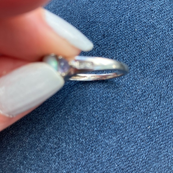 10kt white Gold Opal Amethyst Diamond Ring. - Picture 10 of 13